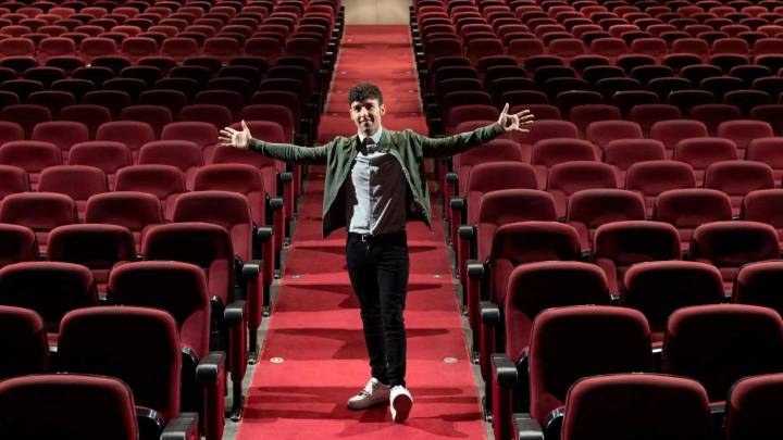Terremoto en el teatro catalán: el Mago Pop compra 'Mar i cel'