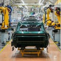 Macron threatens China with tariffs over trade surplus