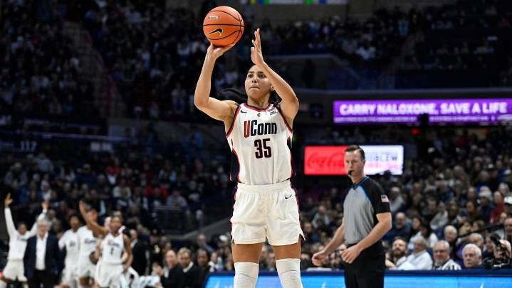UConn's 23 steals lead top-ranked Huskies past DePaul on a day when Sue Bird's number is retired