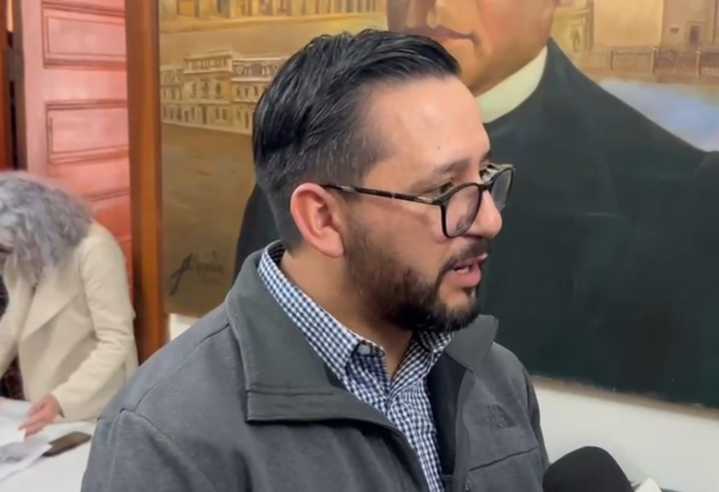 Reclamar indemnización por daños por baches no es tardado: Oficial Mayor