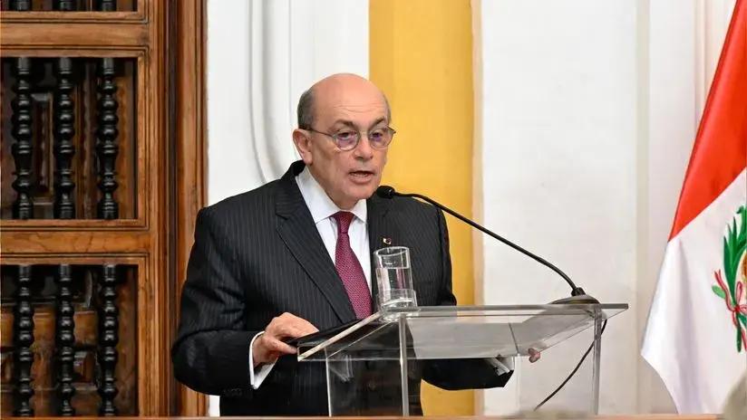 Hugo de Zela consideró difícil la creación de un "corredor humanitario" para migrantes