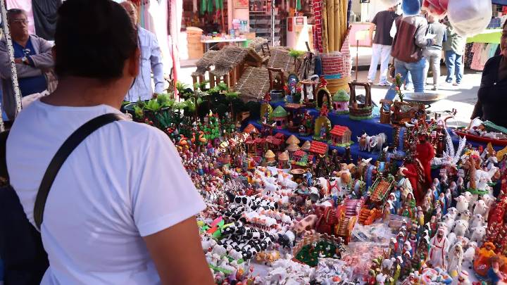 ¿Buscas regalos accesibles y con causa? El Bazar Navideño del DIF tiene a más de 50 emprendedores listos para sorprenderte