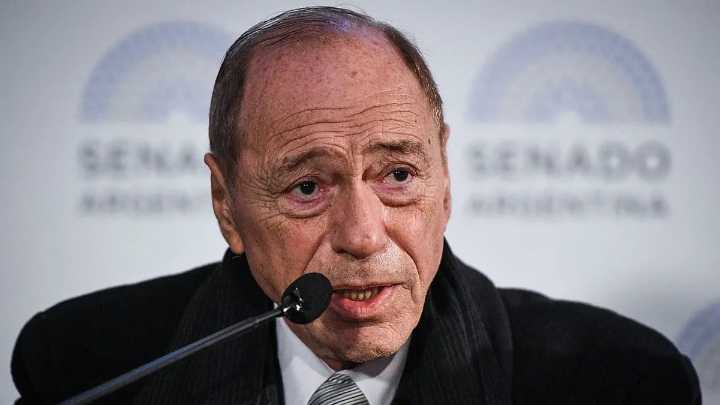 Profesores de Derecho Penal repudiaron el tratamiento exprés de la reforma penal