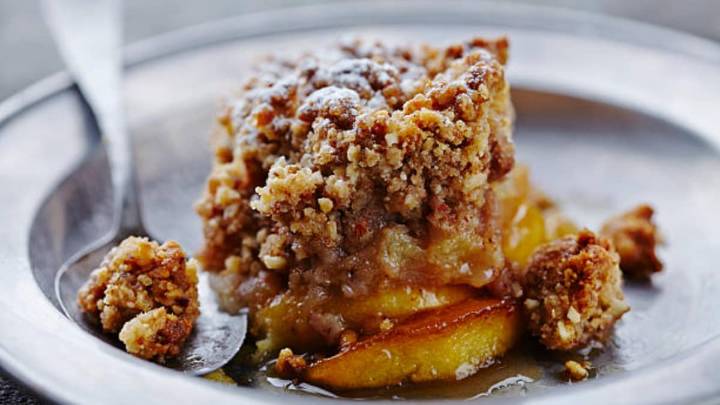 Christmas Recipe: Prepare Vegan Apple Crumble In Just 30 Minutes