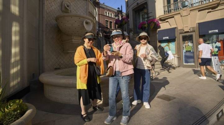 Foreign tourists required to disclose 5 years of social media activity in US proposal