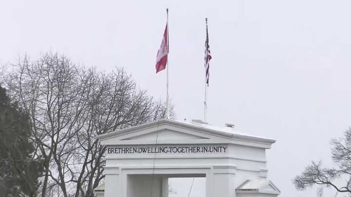 Lack of Canadians has states along U.S. border suffering financially: report