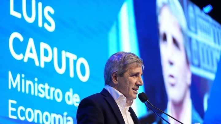 Caputo profundiza el ajuste y las provincias reciben los menores fondos discrecionales en 20 años