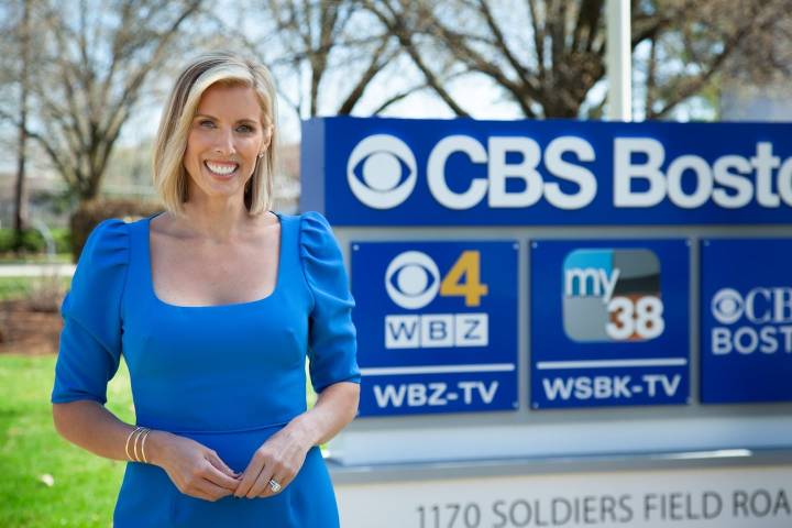 Former WBZ-TV anchor’s discrimination suit should be dismissed, defendants say
