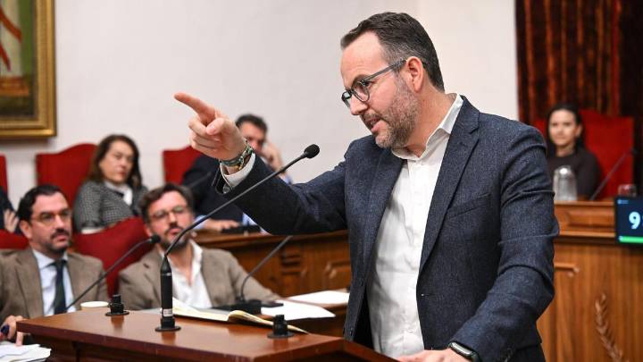 "Se ve que este debate les importa muy poco"