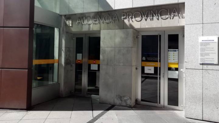 Condenado a 15 años de cárcel un maestro asturiano por agredir sexualmente a tres alumnas de 11 años