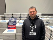 Opponents of Trump-backed redistricting in Missouri submit a petition to force a public vote