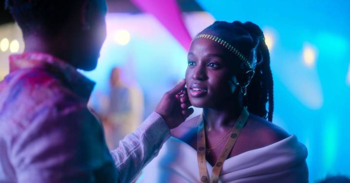 ‘Heartwarming’ Netflix romcom with Bridgerton star has fans ‘giggling’