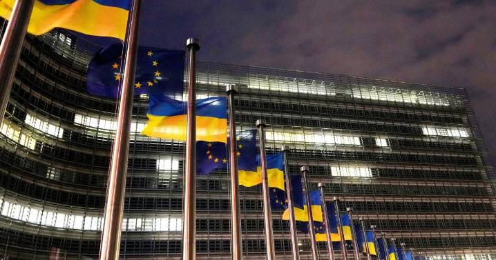 EU indefinitely freezes Russian assets so Hungary and Slovakia can't veto their use for Ukraine