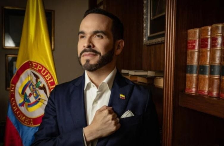 De la Espriella y Fajardo se medirán en la primera vuelta a la Presidencia