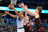 Gran último cuarto de Bane ayuda al Magic a vencer 125-120 a los Bulls – Chicago Tribune