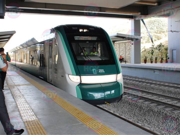 A LA FRONTERA SOBRE RIELES