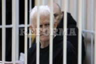 Libera Bielorrusia a premio Nobel y a otros 122 presos
