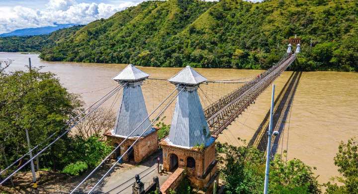 Santa Fe de Antioquia, la ciudad madre cuenta con actividades turísticas, gastronomía y festivales de cine