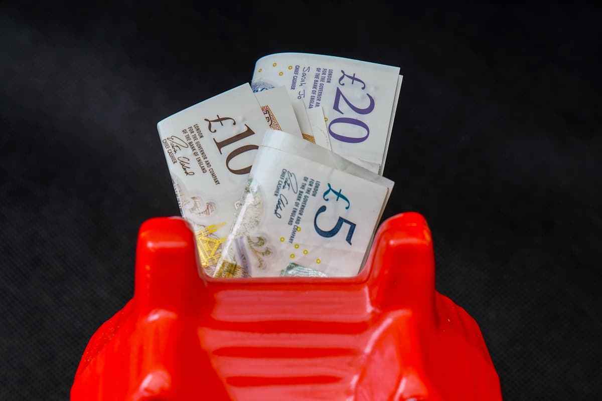 DWP set to abolish two benefit schemes in early 2026