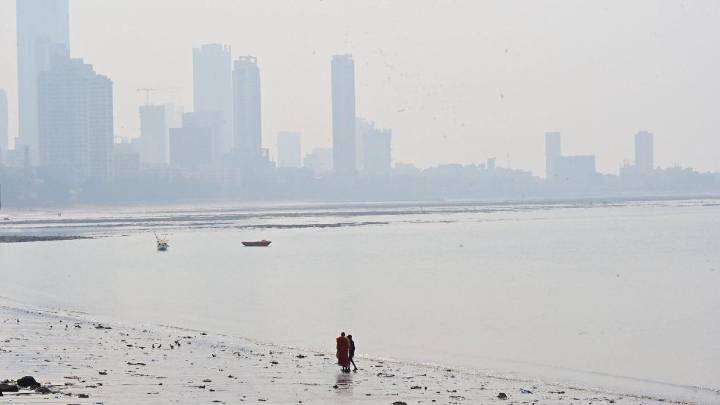 IN PHOTOS: Thick layer of smog grips Mumbai as AQI reaches to 138