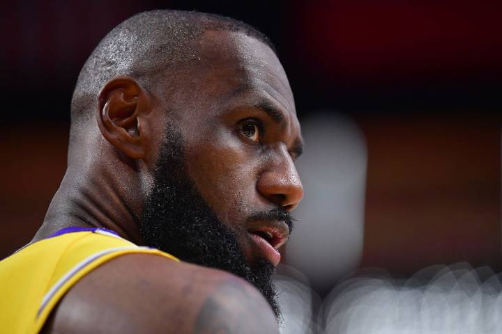 10 Wild Facts From the Last Time LeBron James Didn’t Score 10 Points Here are 10 stunning developments that took place from the time LeBron James last scored under 10 points in an NBA games in 2007. A
