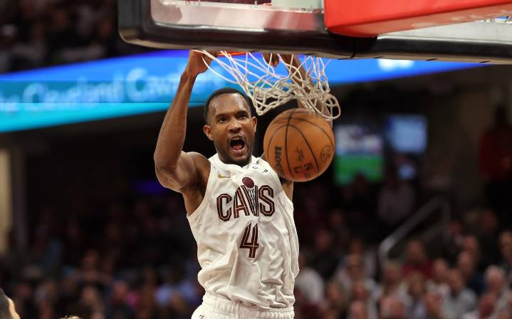 Cavs add another player to Friday night’s injury report vs. Spurs