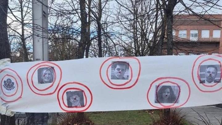 Bildu rechaza "sin ambages" la pancarta en Vitoria donde se señala con una diana a Andueza