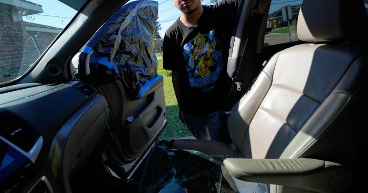 Immigration crackdown leaves teens to care for siblings after parents get detained