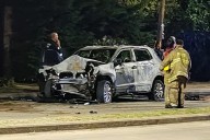 Así fue el terrible choque tras una persecución que dejó a un delincuente atrapado entre las llamas