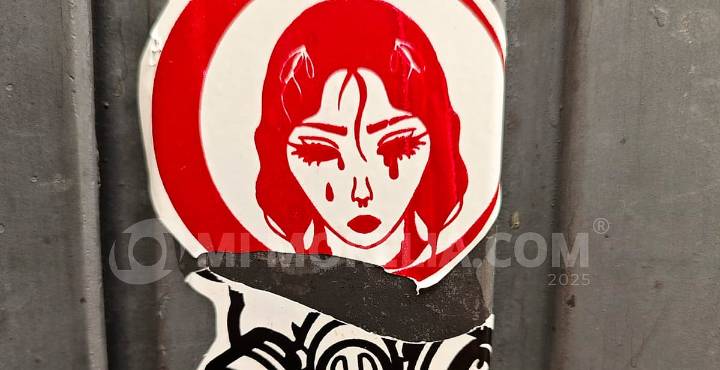 Retiradas, casi 50 mil pegatinas del Centro Histórico de Morelia en lo que va del año