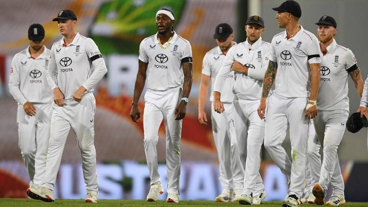 McCullum in firing line as England batten down hatches
