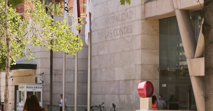 Comisión de Hacienda visa proyecto que rebaja contribuciones a adultos mayores: sube a 70% aporte de Las Condes a Fondo Común Municipal