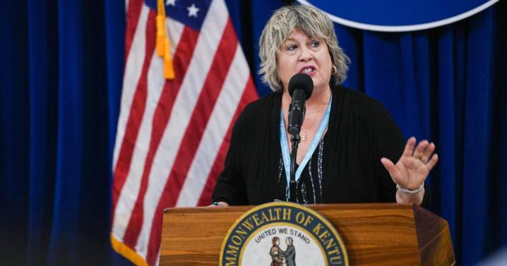 Ousted Kentucky social work director alleges un…