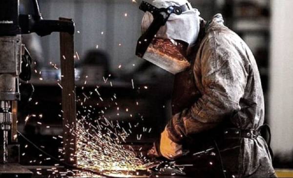 ¿La reforma laboral afecta contratos anteriores?