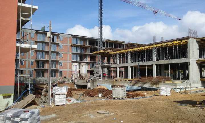 Baja costo en construcción de edificaciones en octubre por  materiales y mano de obra