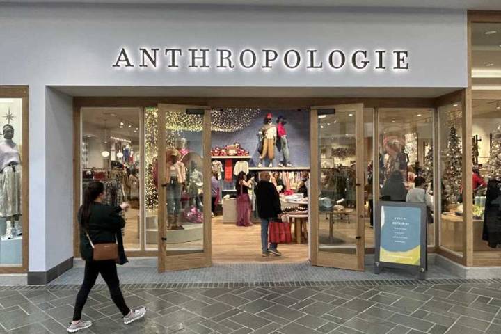 Anthropologie opens on Black Friday at Lakeside Shopping Center