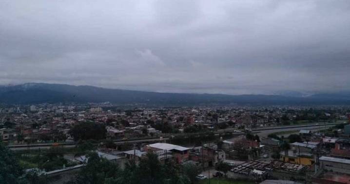 Inicio de semana agradable y con posibles chaparrones