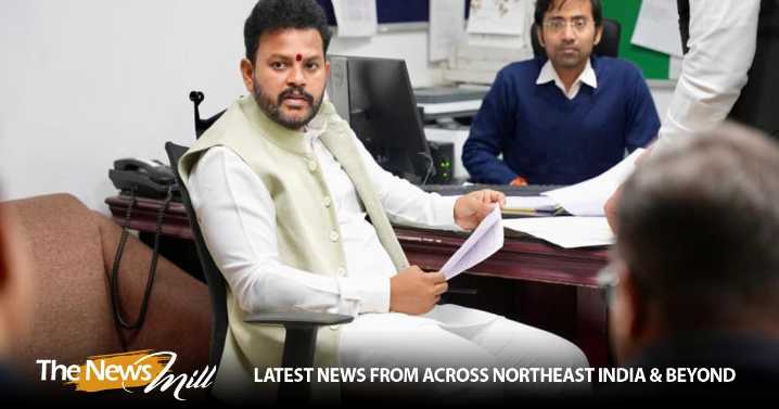 Ram Mohan Naidu reviews Aviation Ministry’s control room amid IndiGo flight cancellations and delays