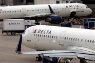 Delta ground stop lifted after morning delays at Detroit Metropolitan Airport