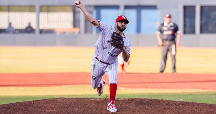 Aguilas apaleó 12-1 a Algodoneros