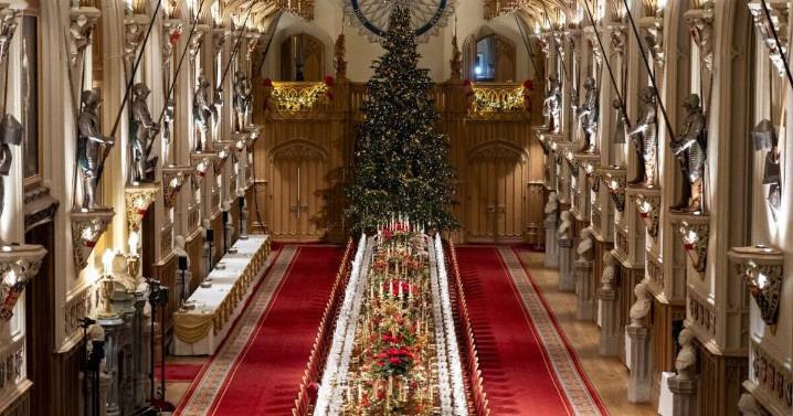 Amazing photos show hidden details of King's glittering state banquet 