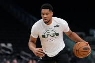 Report: Lakers Receive Major Giannis Antetokounmpo Trade Update