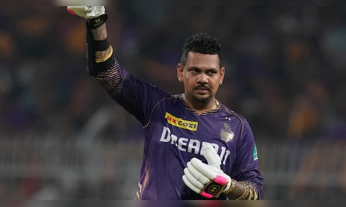 Sunil Narine becomes third bowler to take 600 wickets in T20 cricket