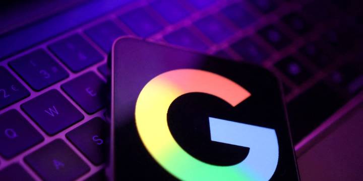 La nueva función Touch Up llega a Google Fotos: así podrás editar rasgos faciales uno a uno