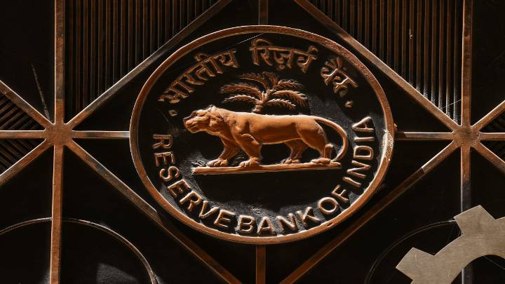 Why is rate cut a tough call for RBI? Six factors to track in the December MPC meeting
