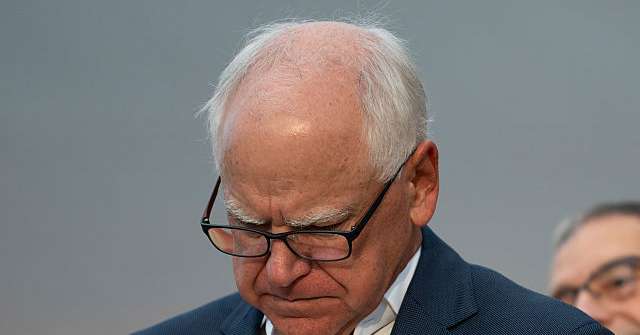 Hundreds of Minnesota Gov't Staffers Say Gov. Tim Walz Hid Somali Fraud and 'Attacked Whistleblowers'