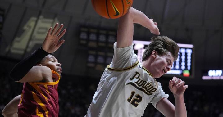 'It was an avalanche': No. 10 Iowa State blows out No. 1 Purdue