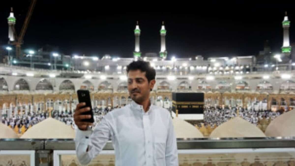 Fact check: Did Saudi Arabia ban photography at Two Holy Mosques for Haj 2026?