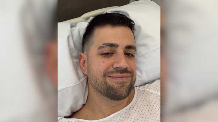 El youtuber AuronPlay fue hospitalizado y operado de emergencia