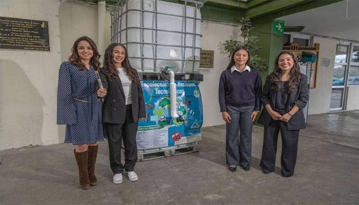 Estudiantes de la UAEMéx impulsan proyectos de energía solar y captación de agua de lluvia